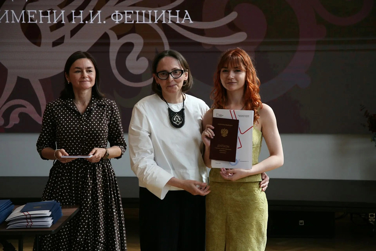 В добрый путь, выпускники Фешинского училища!