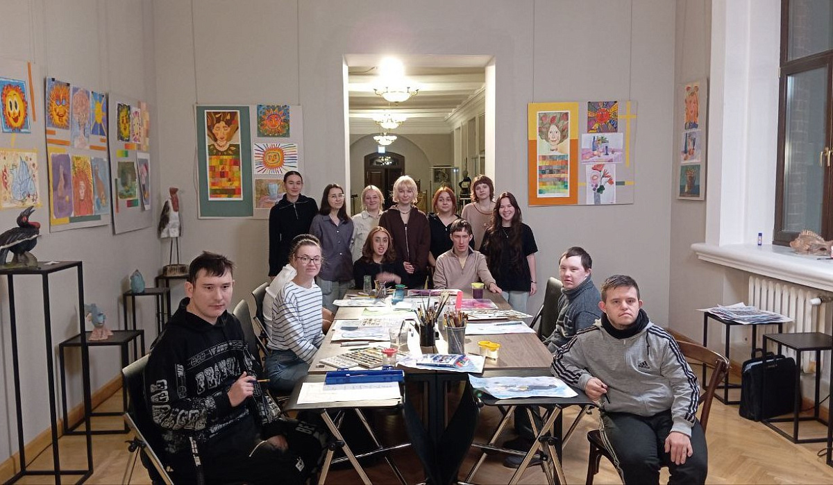 «Золотая осень»: Искусство, согревающее сердца в КХУ имени Н.И. Фешина