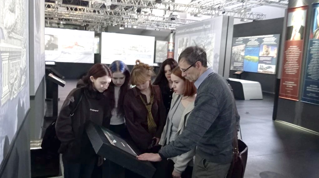 «Россия — Моя история»: посещение новых мультимедийных выставок